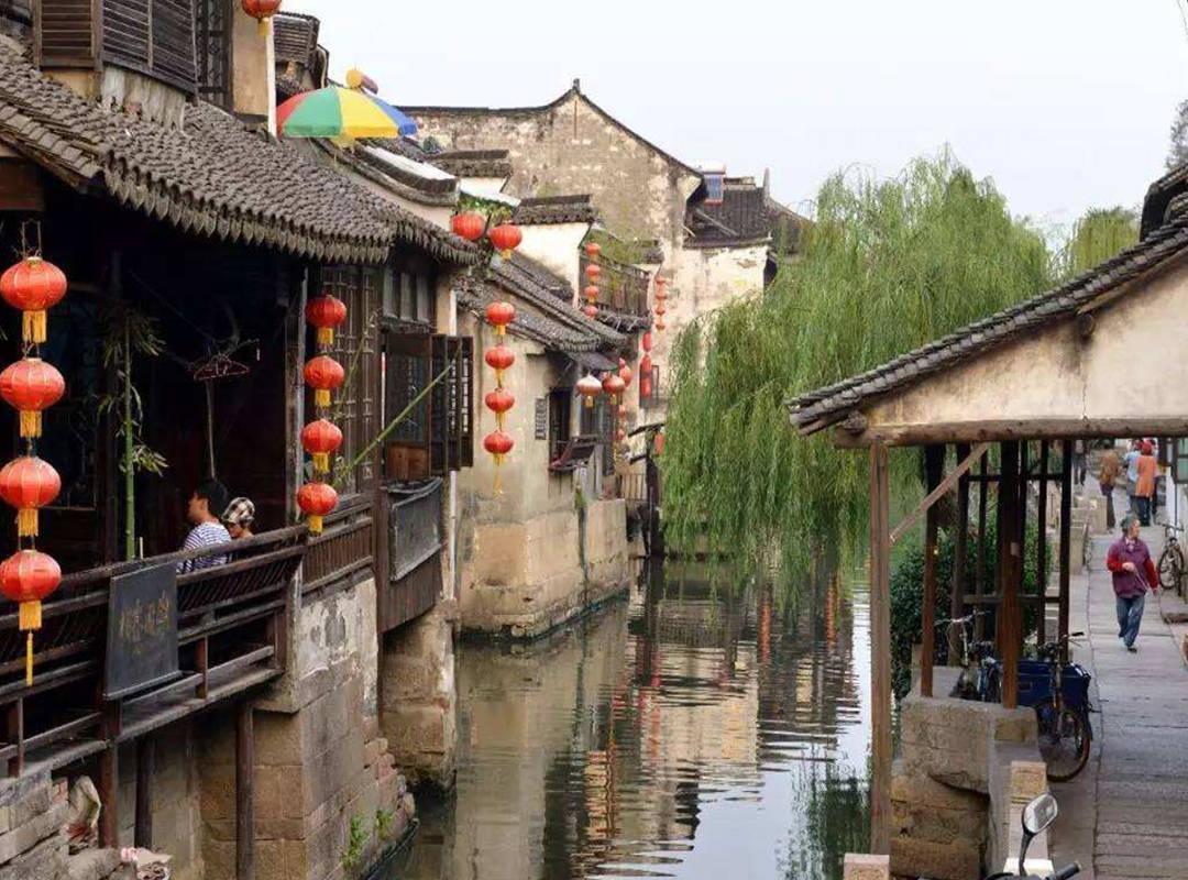 年轻人喜欢黄金的血脉觉醒了!喜欢招财的、坑坑洼洼的款式?